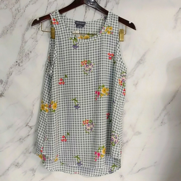 NWT Floral checkered print top Van Heusen - Picture 4 of 7